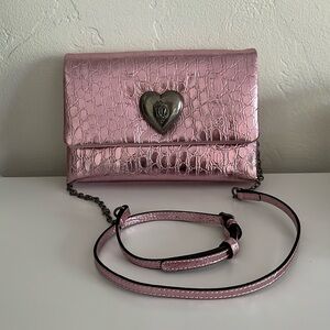 Metallic light pink crossbody purse